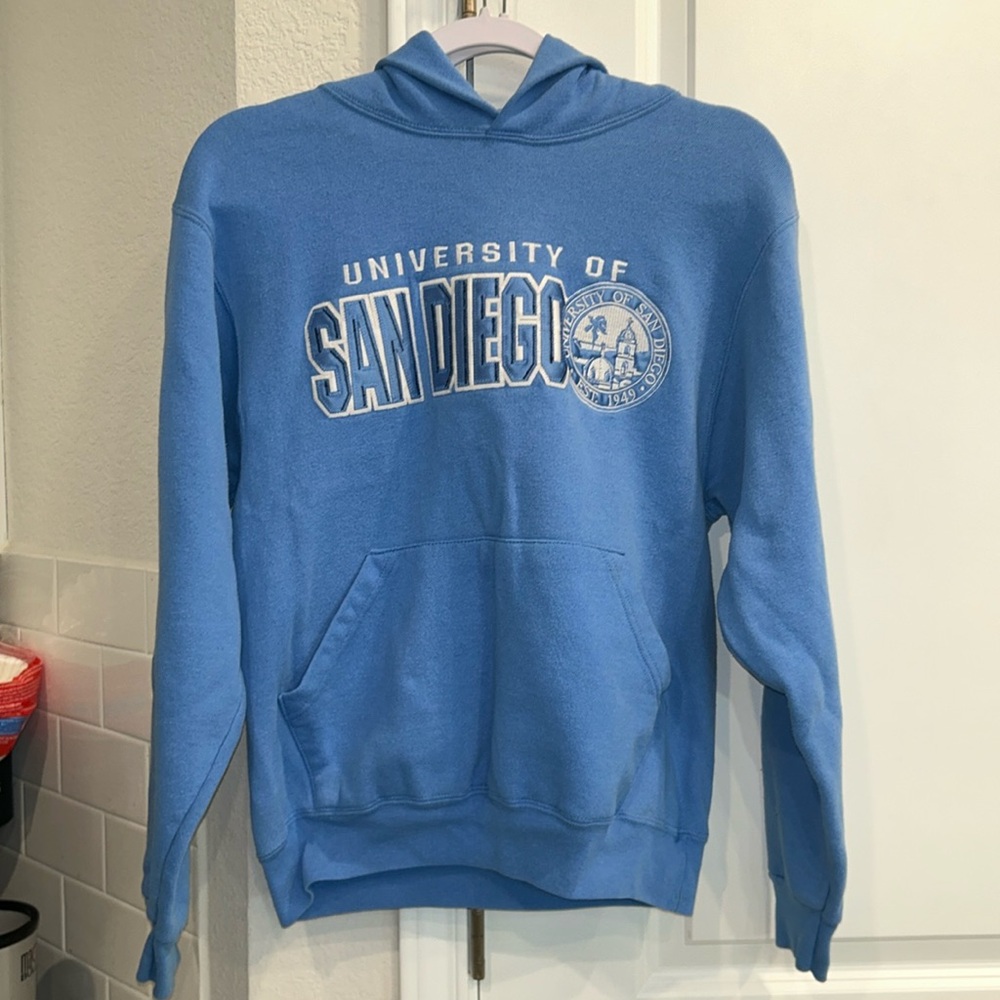 University of San Diego Hoodie/Sweatshirt Size Small